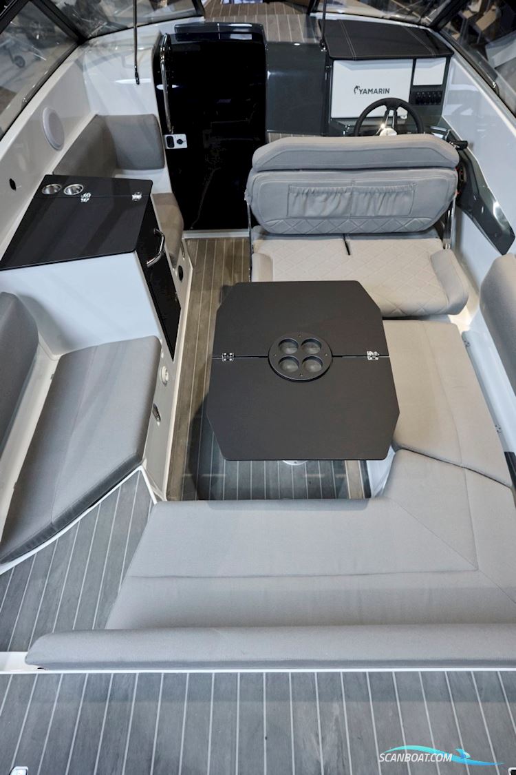 Yamarin 67 DC Premium Edit. Yamaha F225Xcb