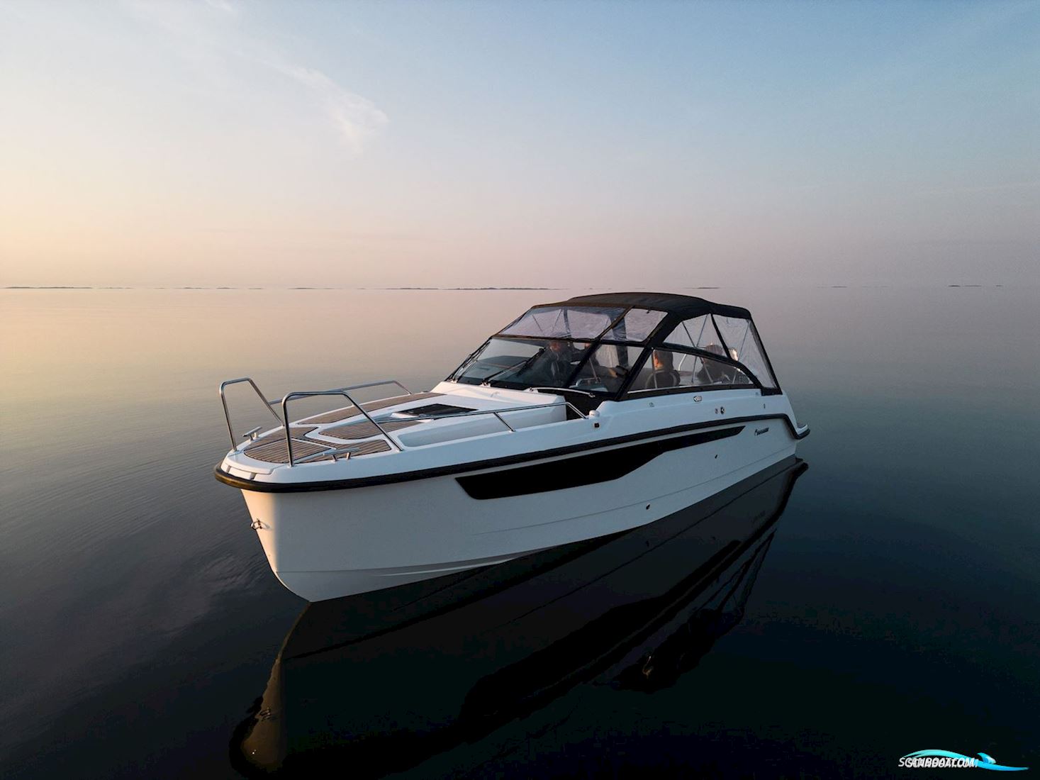 Yamarin 80 DC mit Yamaha F300XSB2 25 Betriebsstunden 