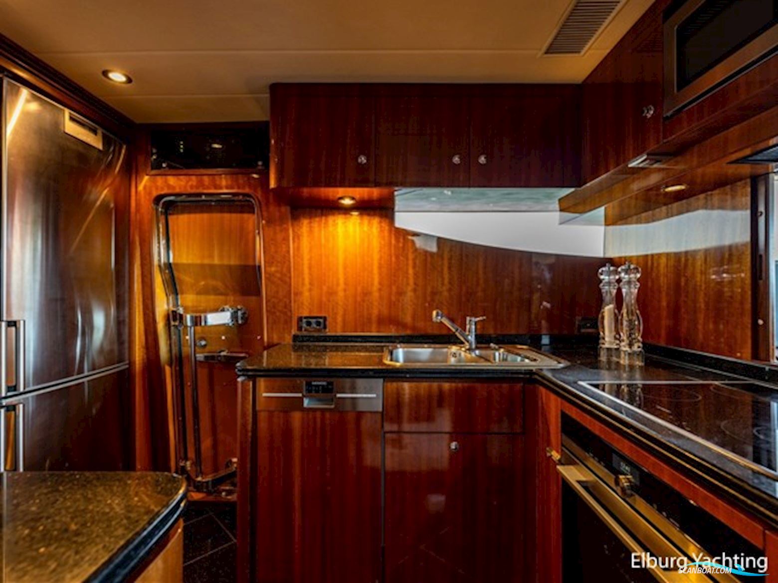 Yaretti 25.20 - Superior 