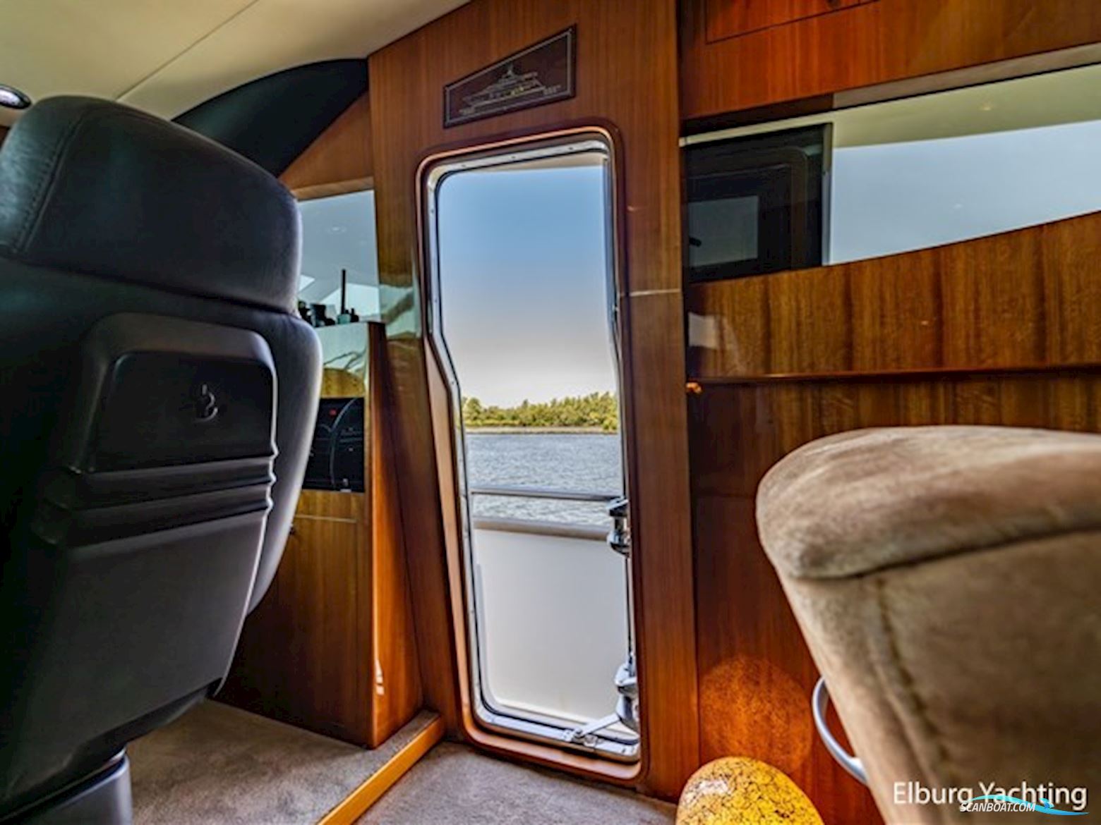 Yaretti 25.20 - Superior 