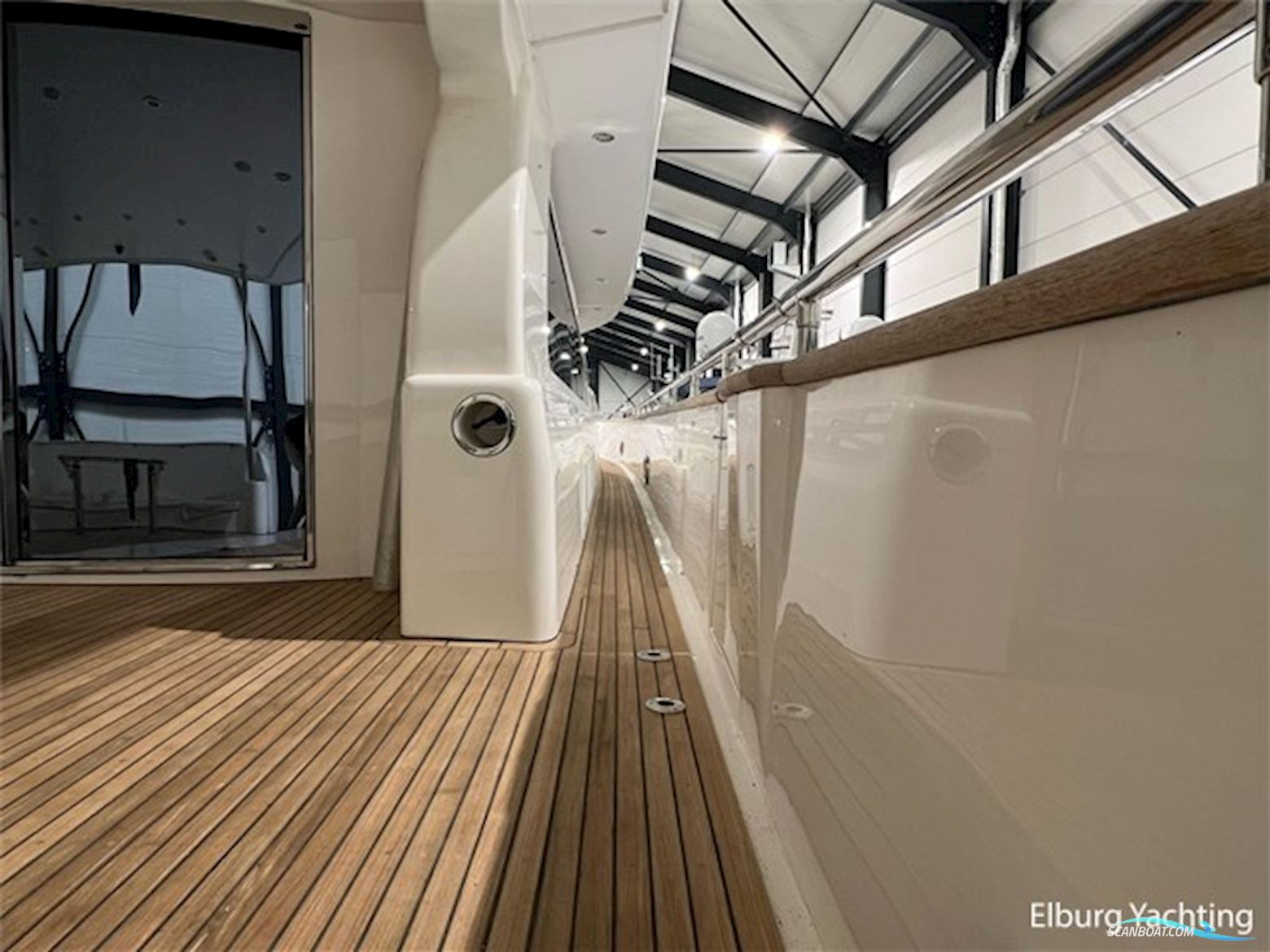 Yaretti 25.20 - Superior 