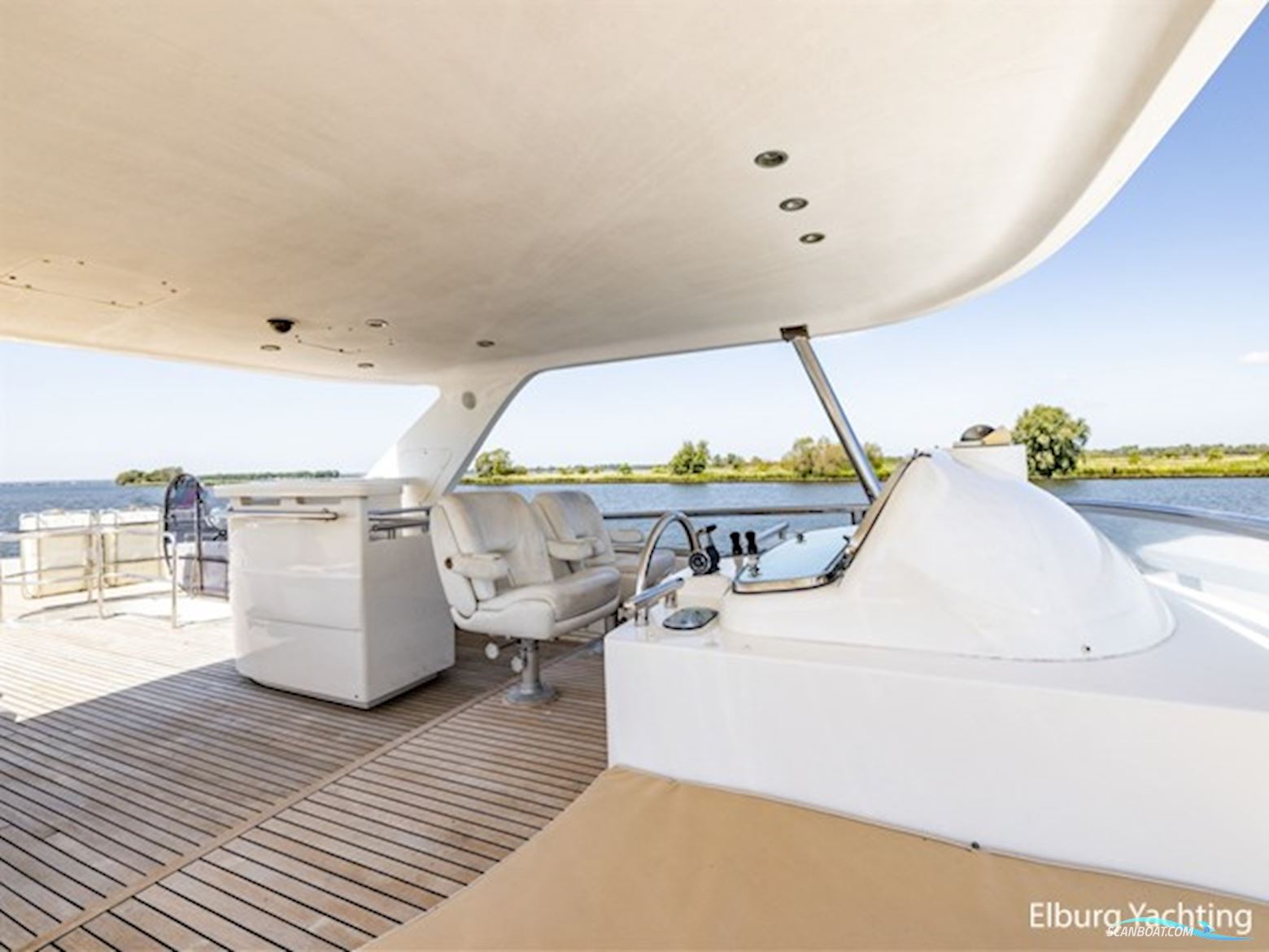 Yaretti 25.20 - Superior 