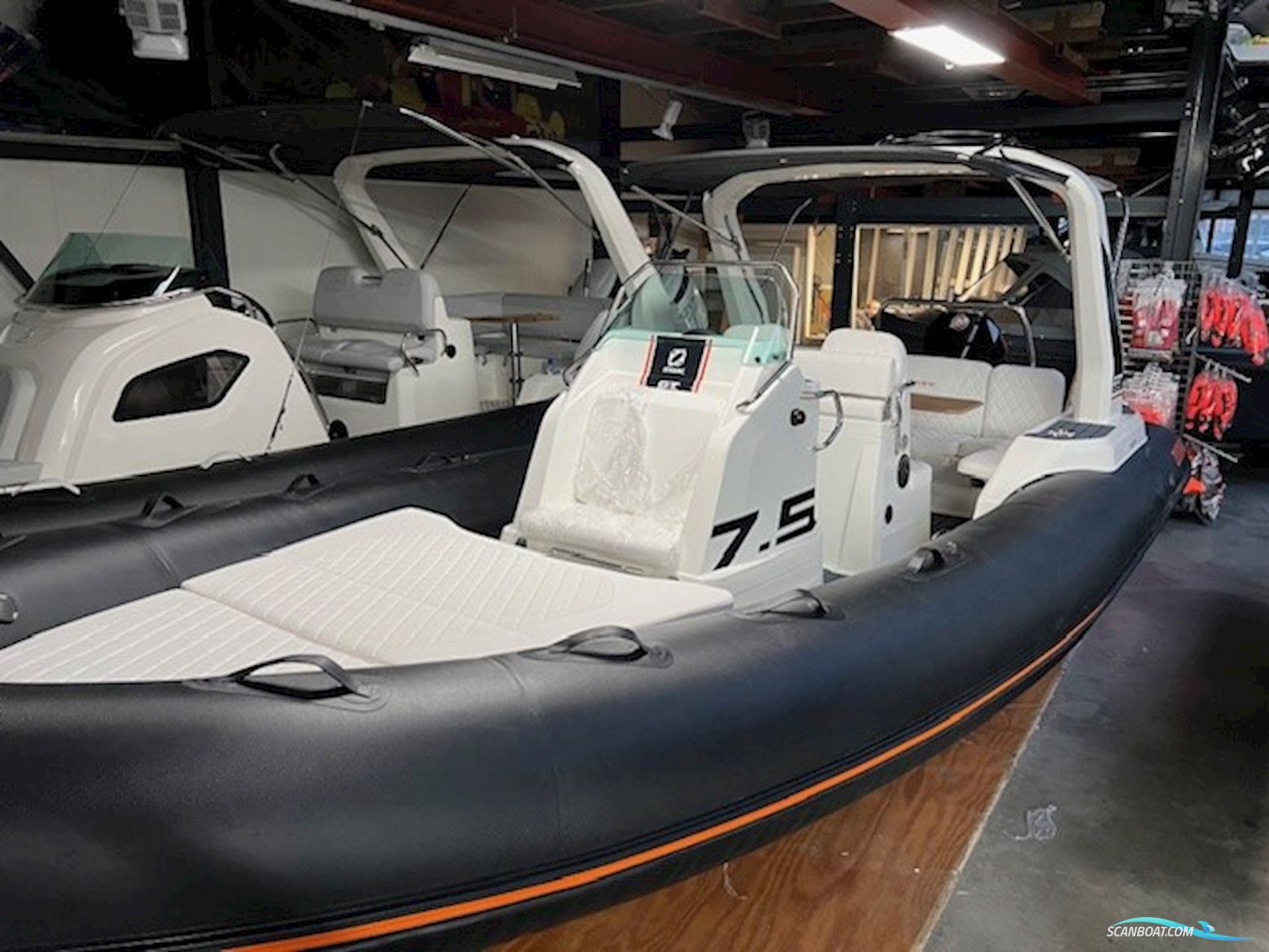 Zodiac Medline 7.5 GT