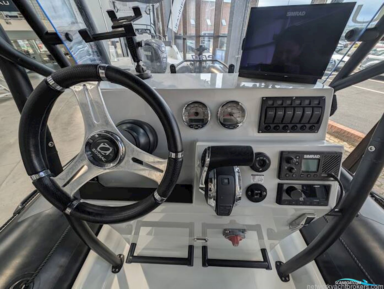 Zodiac Pro 7 RIB