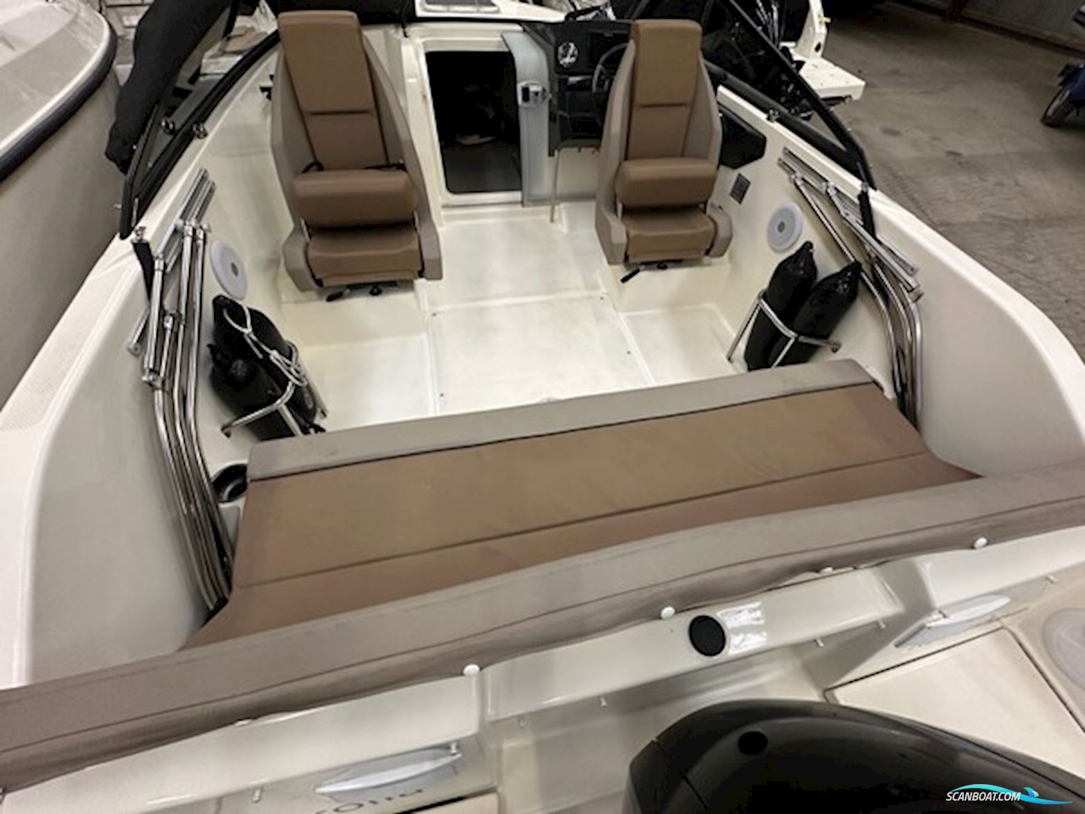🛥️ Quicksilver 605 Cruiser 2022 til salg – Mercury 150 HK – Kun 140 timer – Topudstyret motorbåd