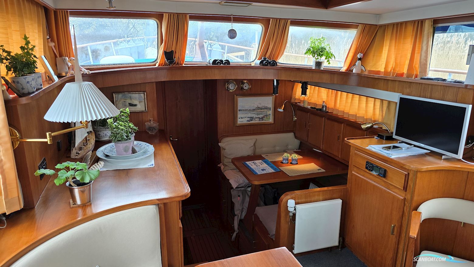 (Solgt!) Super Van Craft 13.80