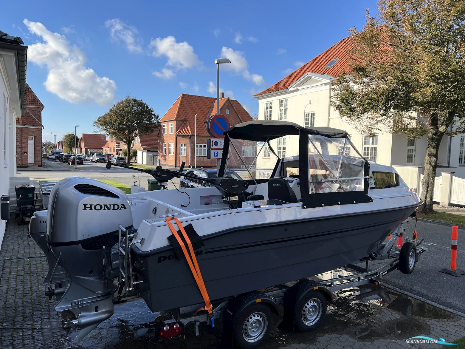  Poca 600 MK3 Med Hardtop og Honda BF 250 XU + BF 20 LRT 