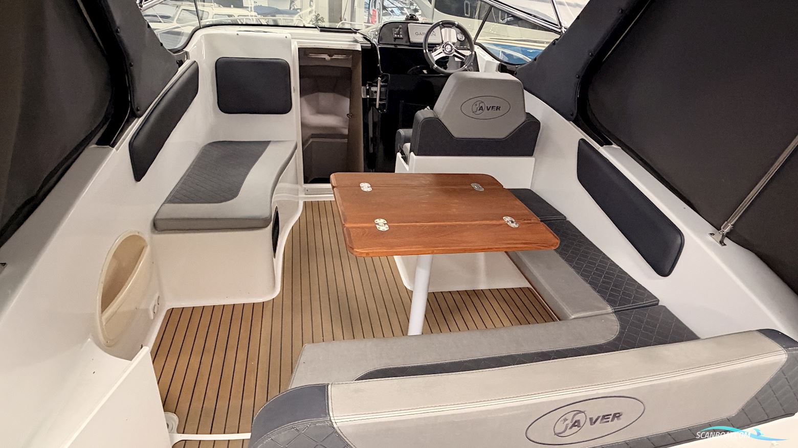  Saver 690 Cabin Sport
