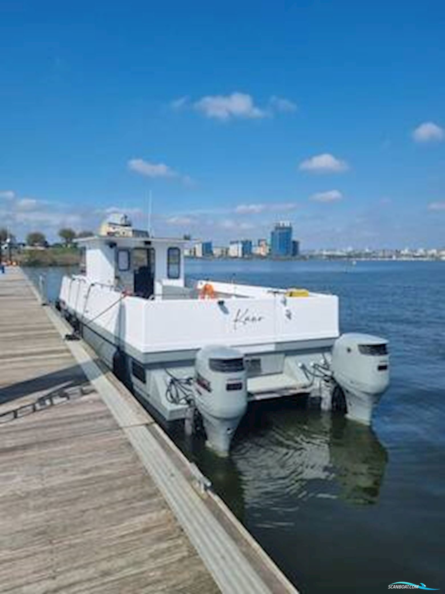 9.5 Catamaran