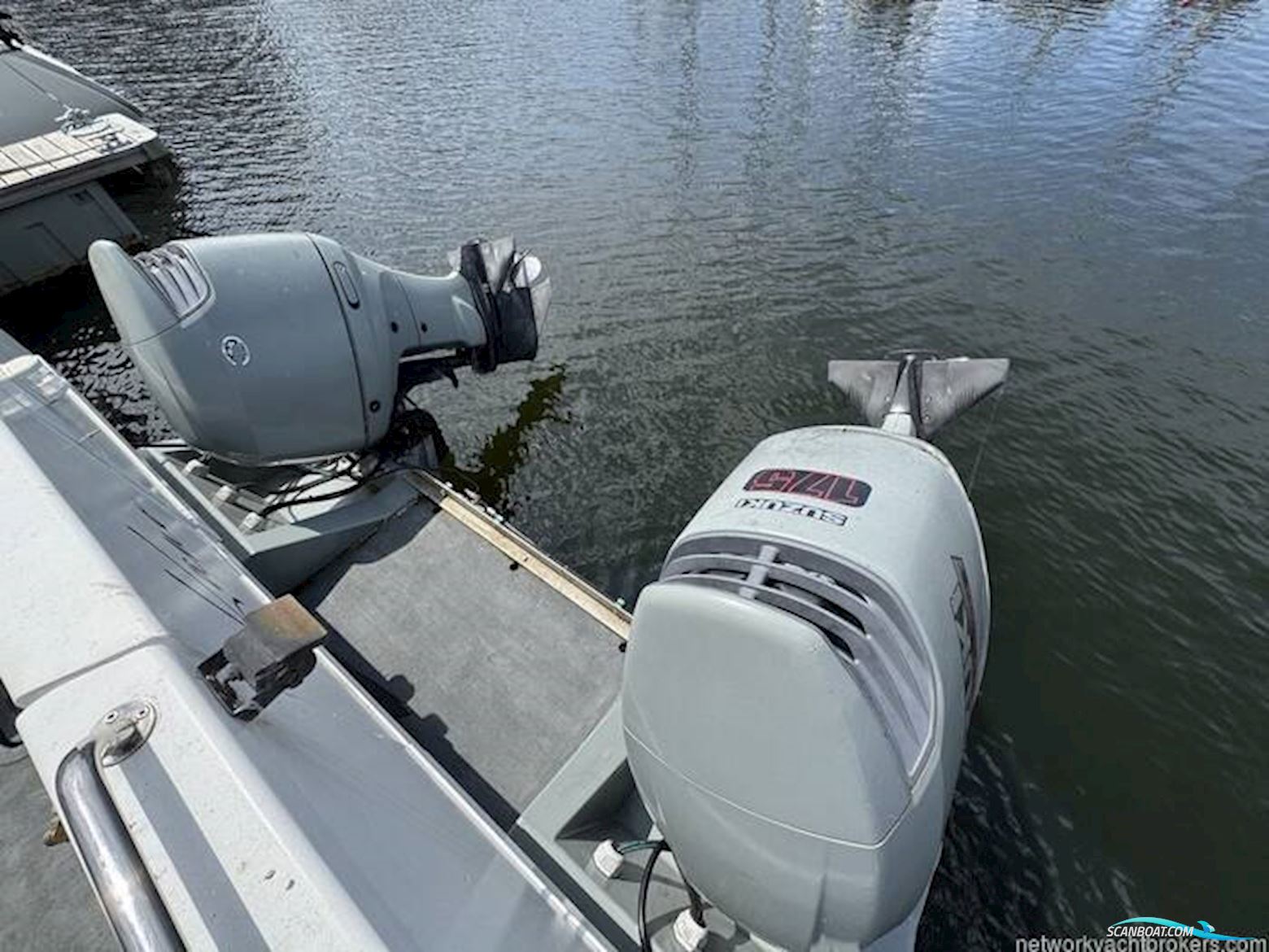 9.5 Catamaran