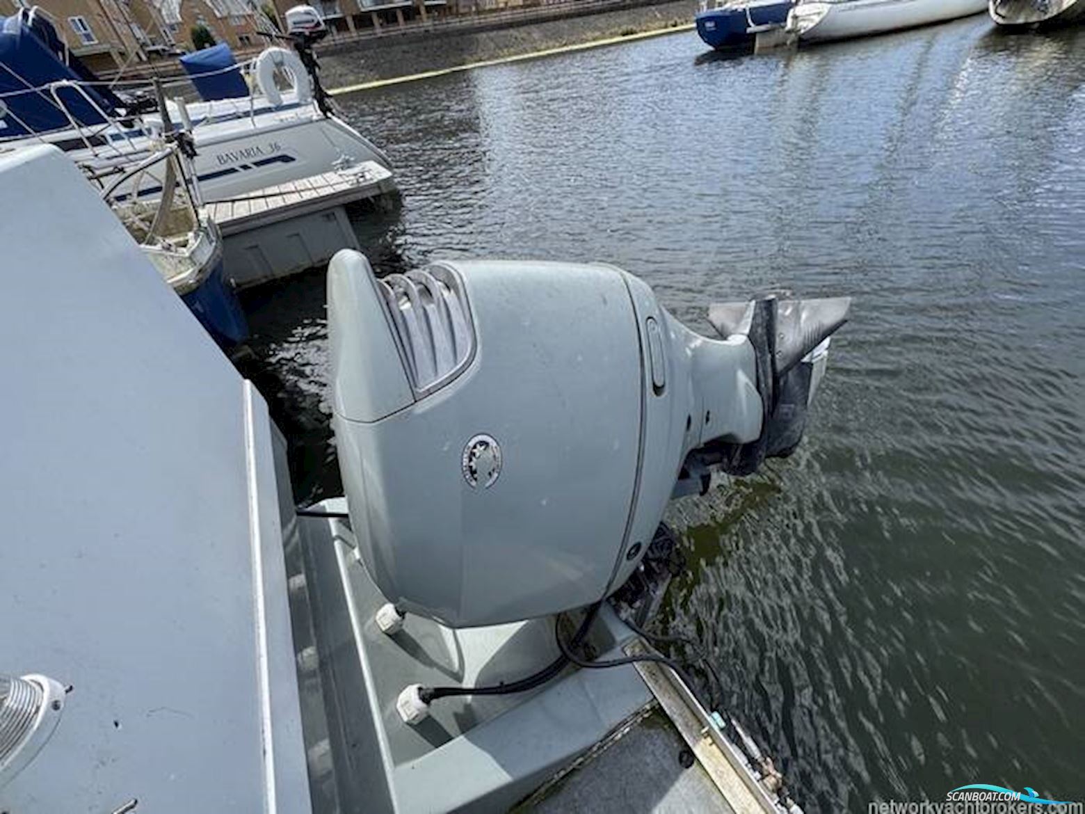 9.5 Catamaran