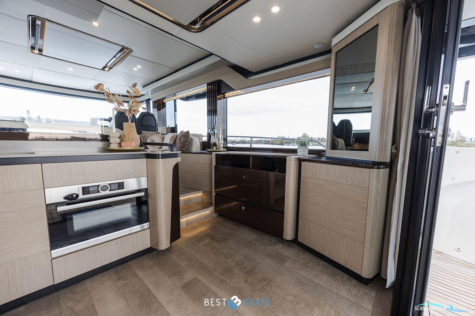 Absolute  Navetta 52