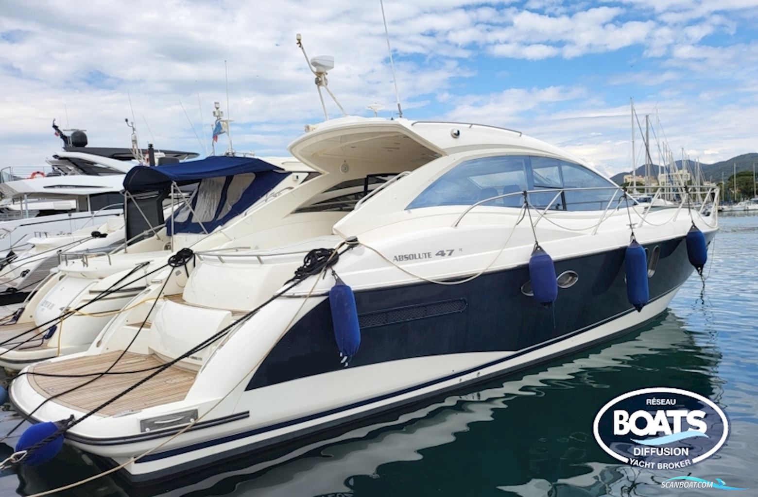 Absolute 47 HT Motorboat 2010, with Volvo engine, France