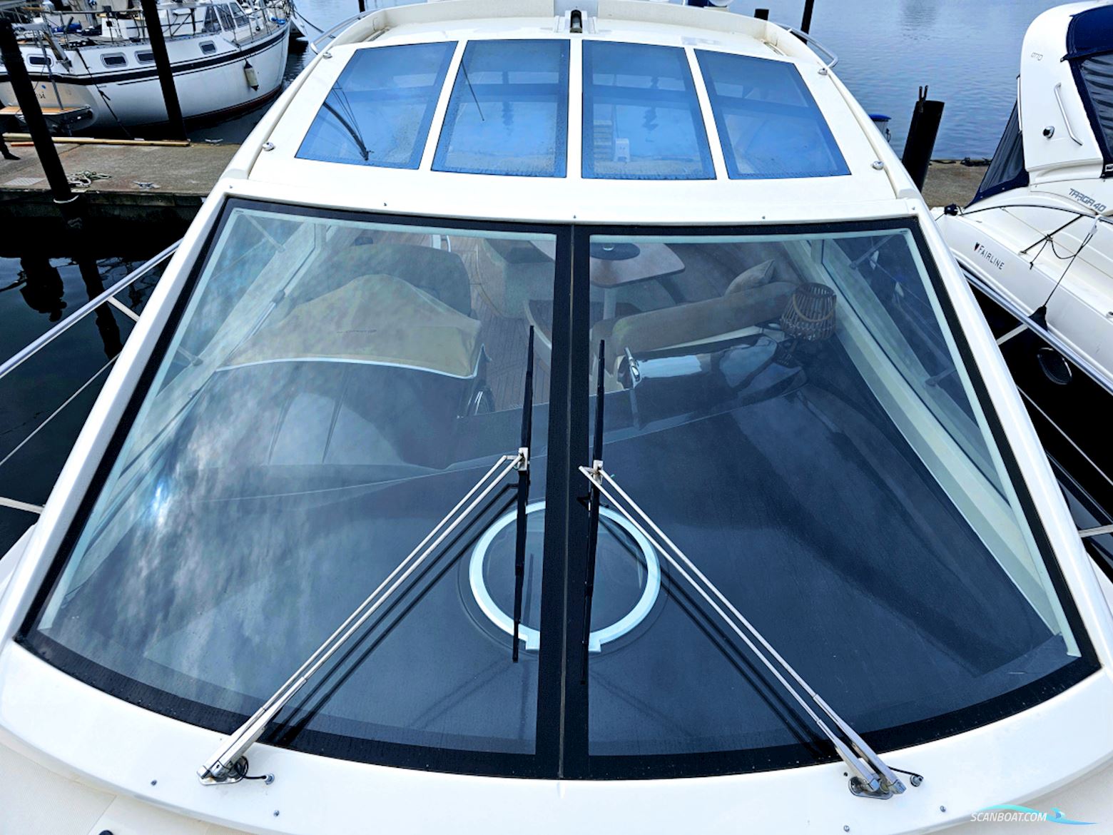 Absolute 47 HT Volvo Penta IPS-600