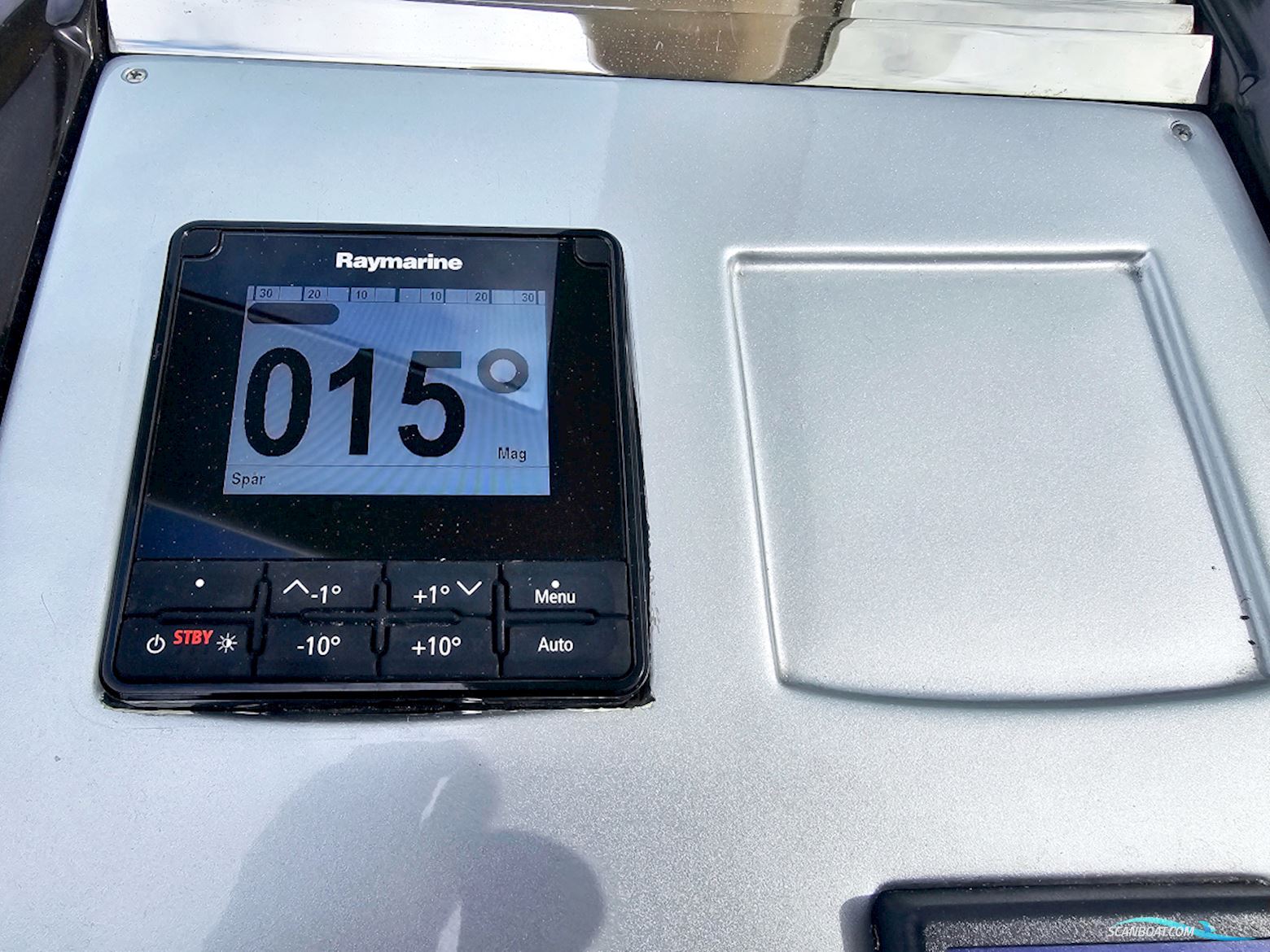 Absolute 47 HT Volvo Penta IPS-600