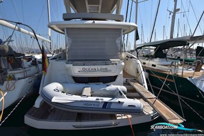 Absolute 50 Fly Motorboat 2023, with Volvo Penta Ips 650 engine, Greece
