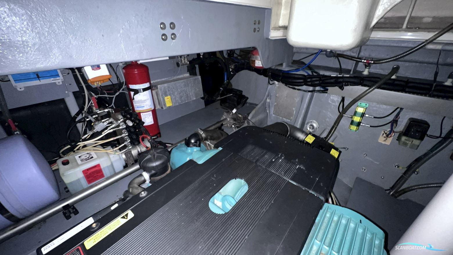 Absolute 52 HT - 2010 - Ips 600