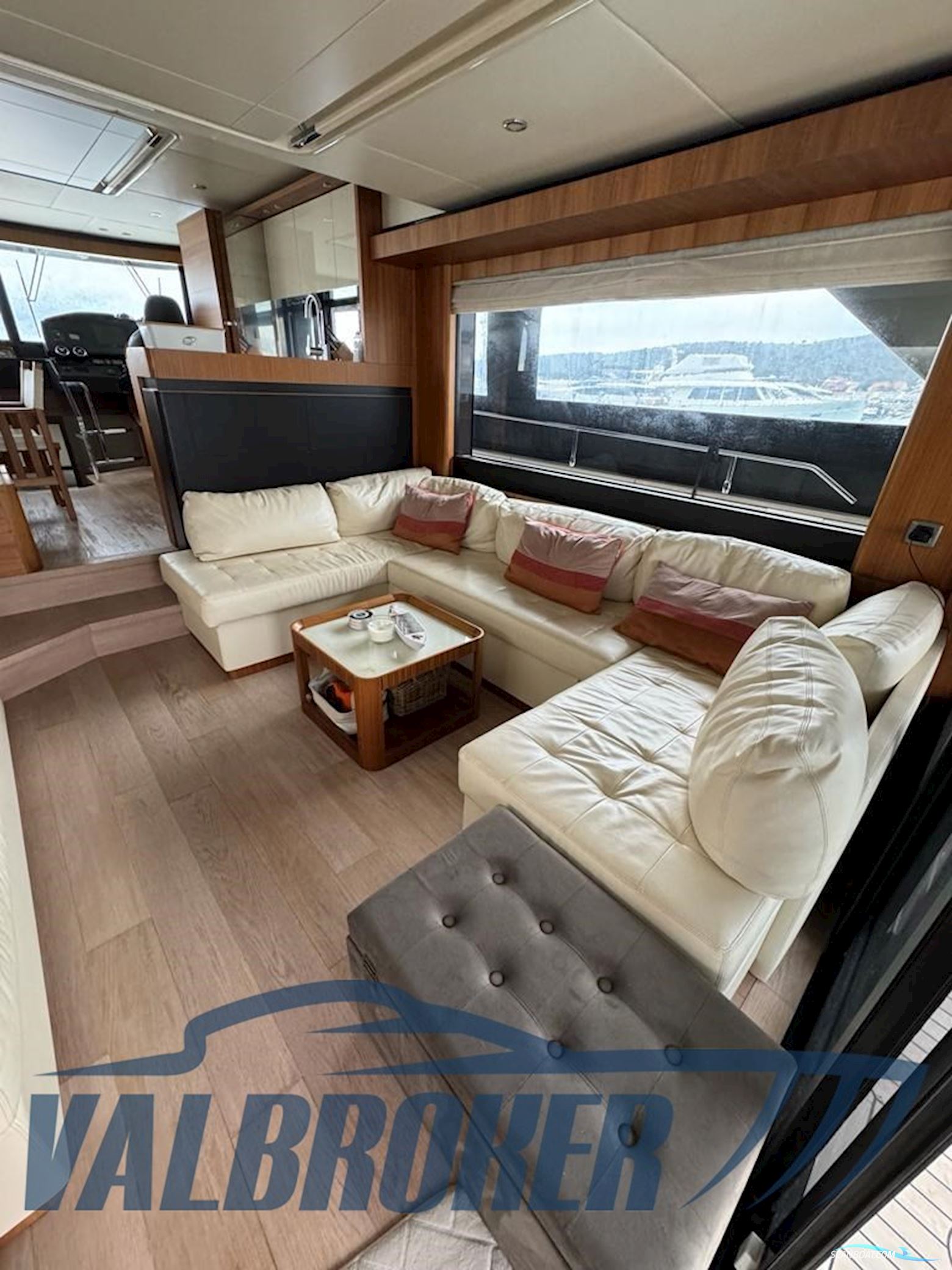 Absolute Navetta 58