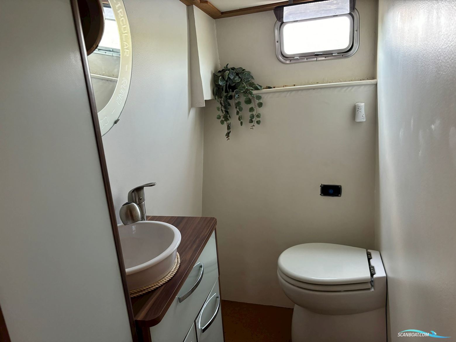 Adema Kruiser 1150 AK