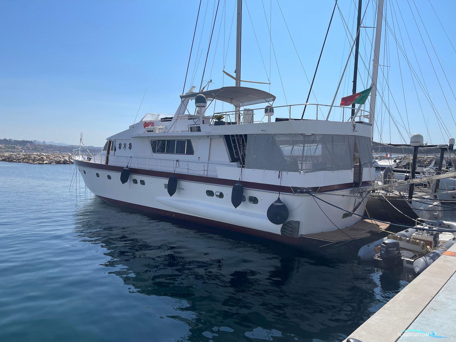 ADMIRAL 25 Motorboat 1978, with MTU engine, France