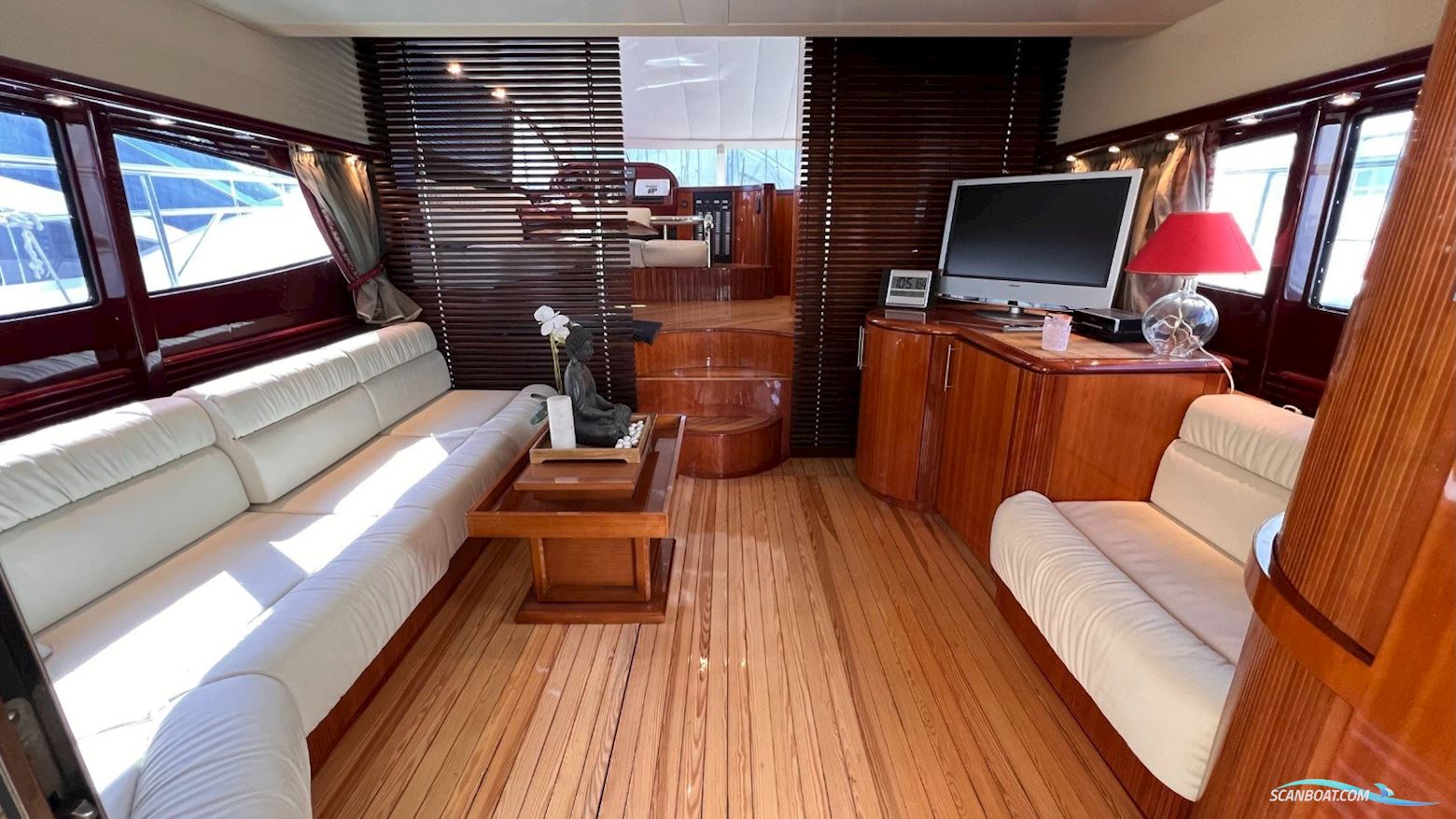 Admiral 62 Fly - Model 2001