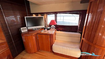 Admiral 62 Fly - Model 2001 Motorboat 2000, with Caterpillar engine, Croatia