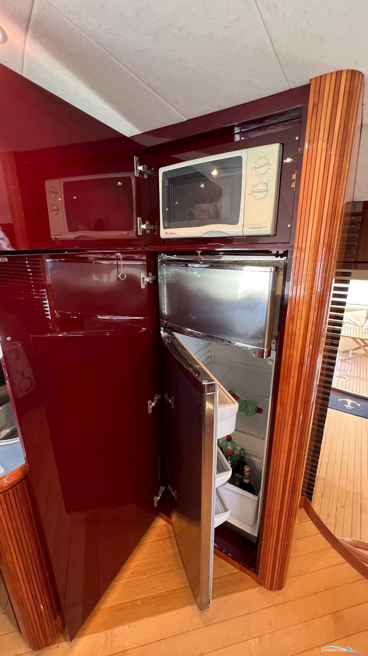 Admiral 62 Fly - Model 2001