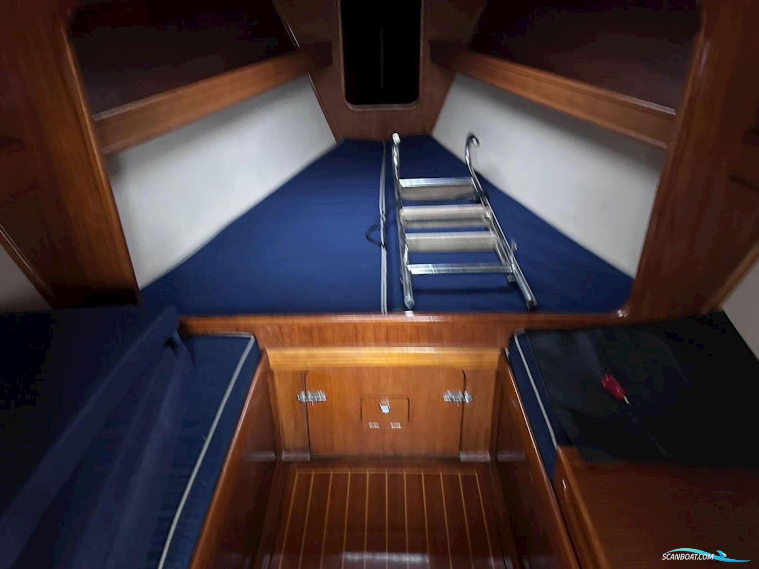 Admirals Tender 31 Fineliner by Van Der Stadt