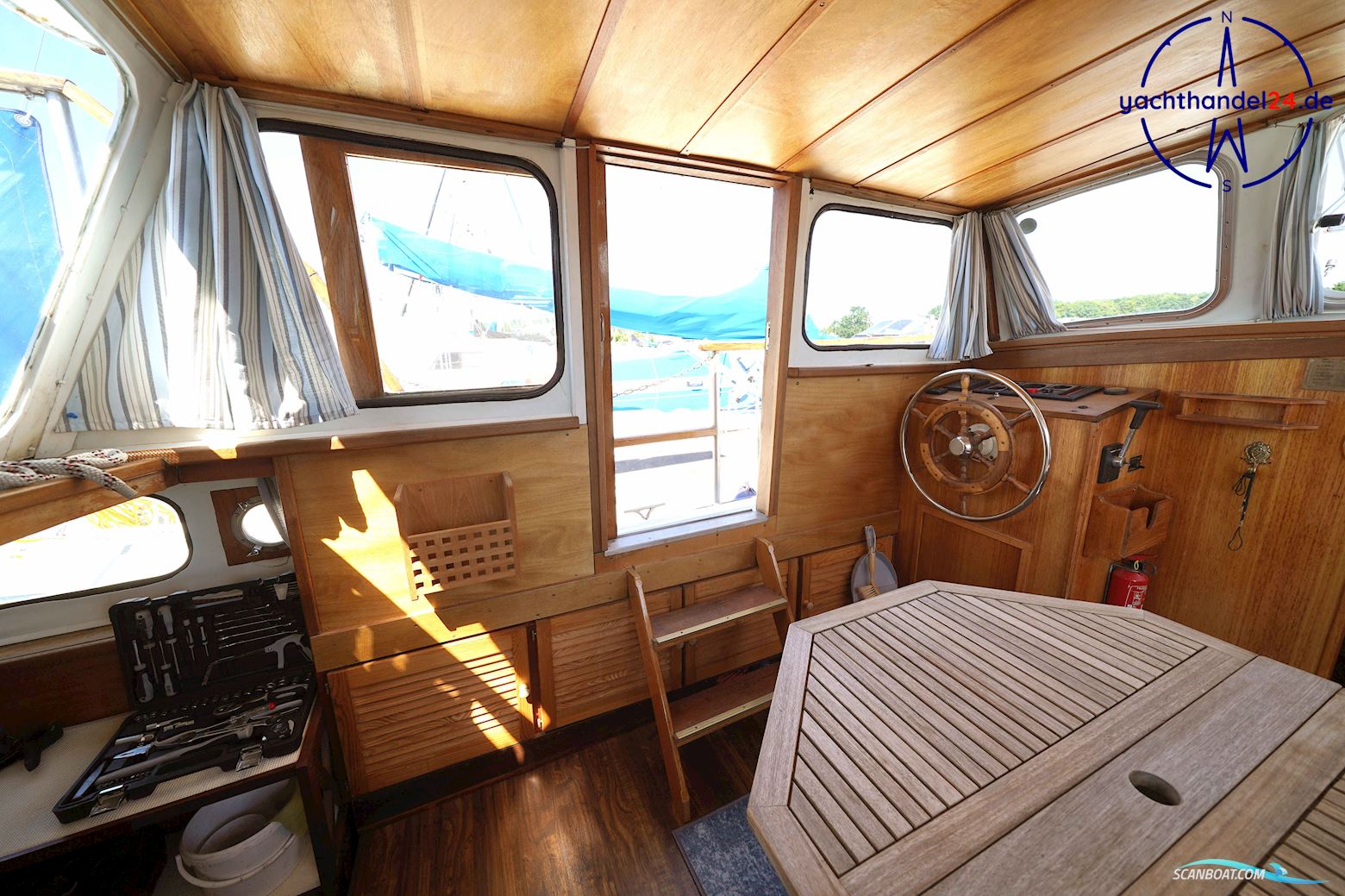 ähnlich Pedro Yacht