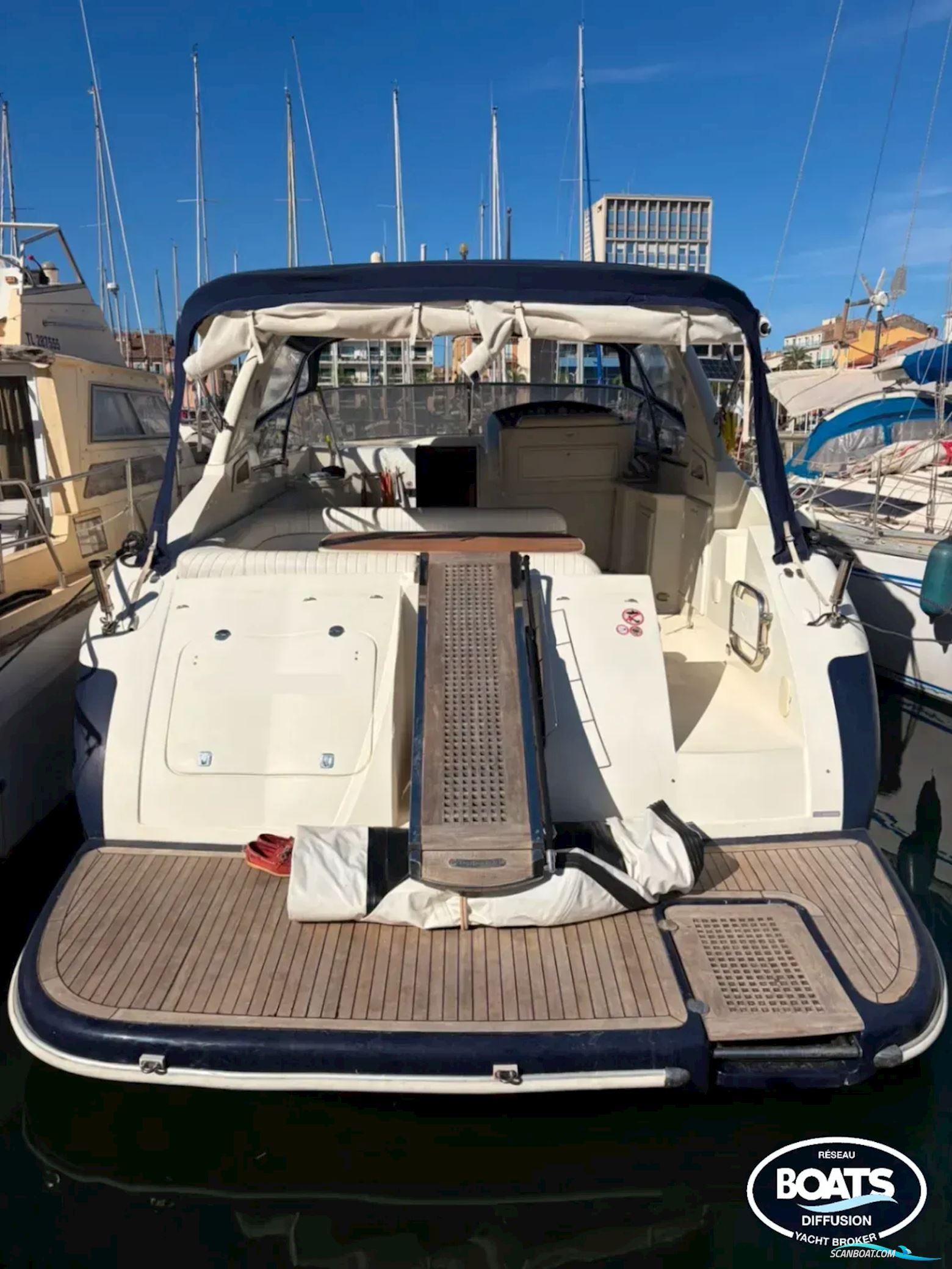 Airon Marin Airon 388 Motorboat 2006, with Volvo engine, France