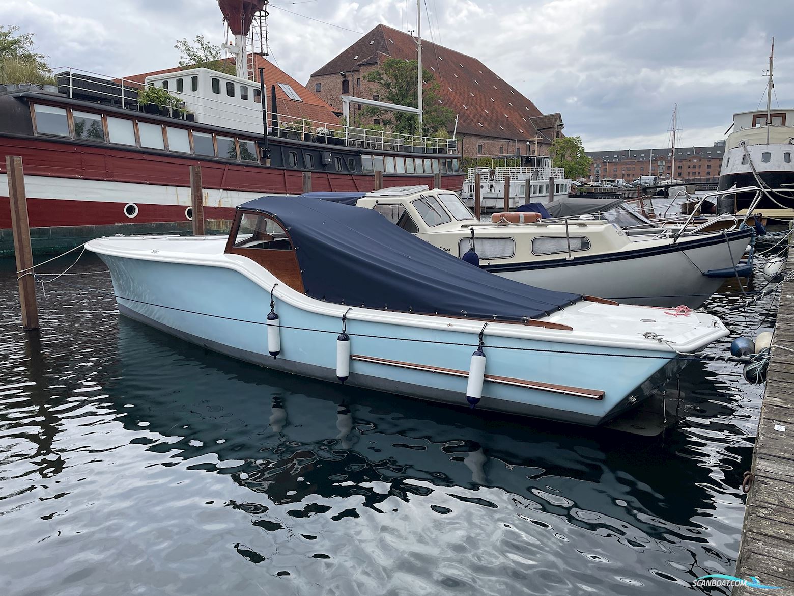Akavi 26