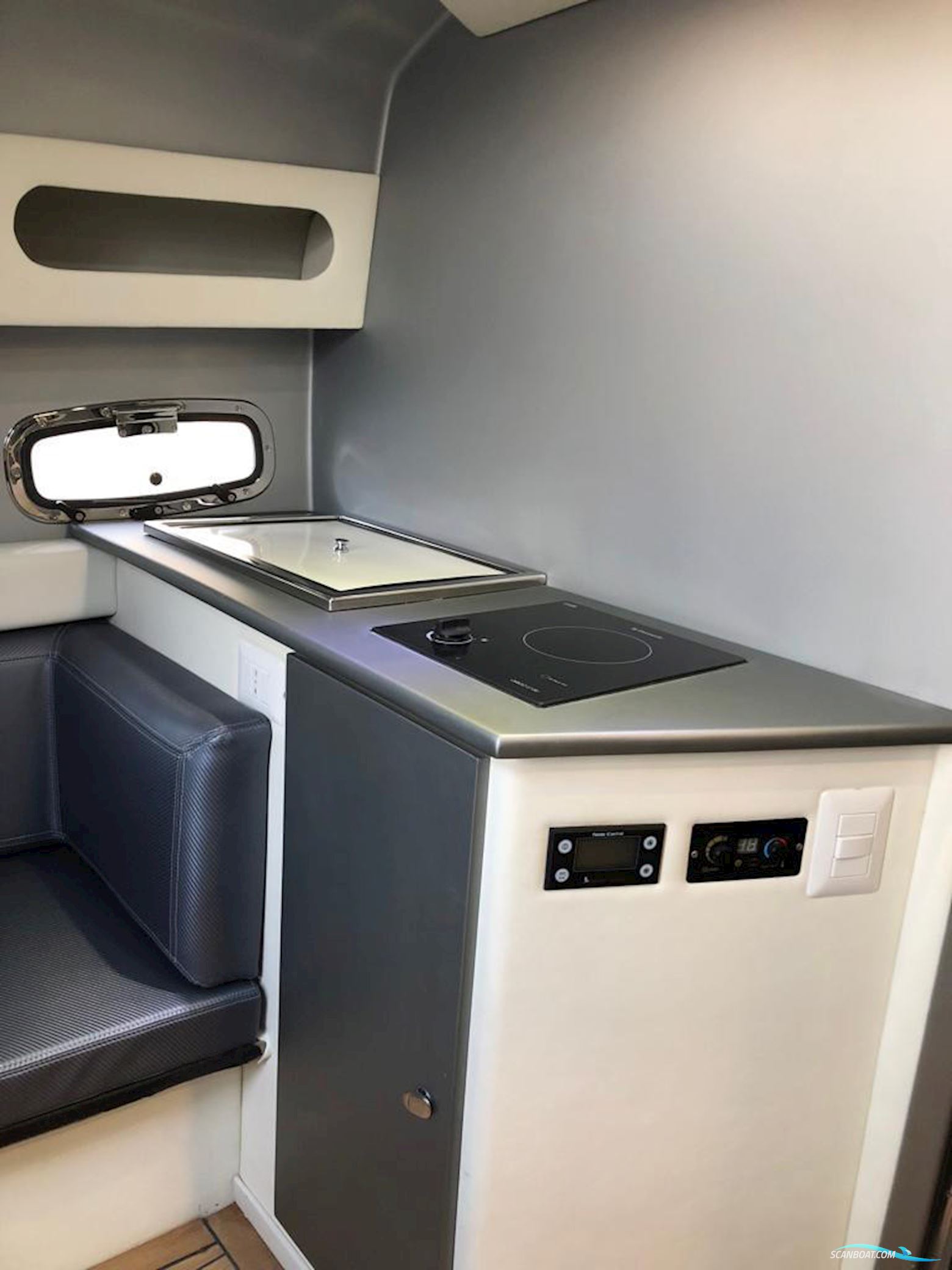 Albatro International S.R.L. Albatro 48 RS