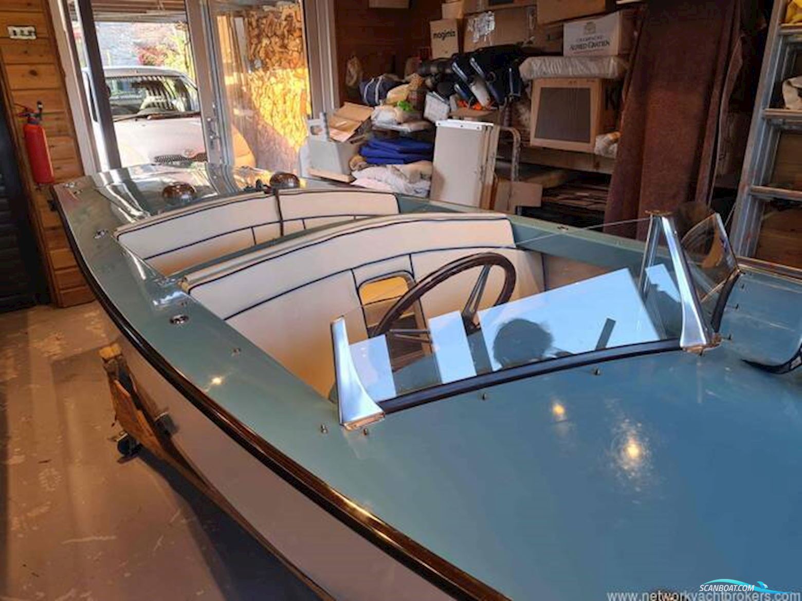 Albatross Continental