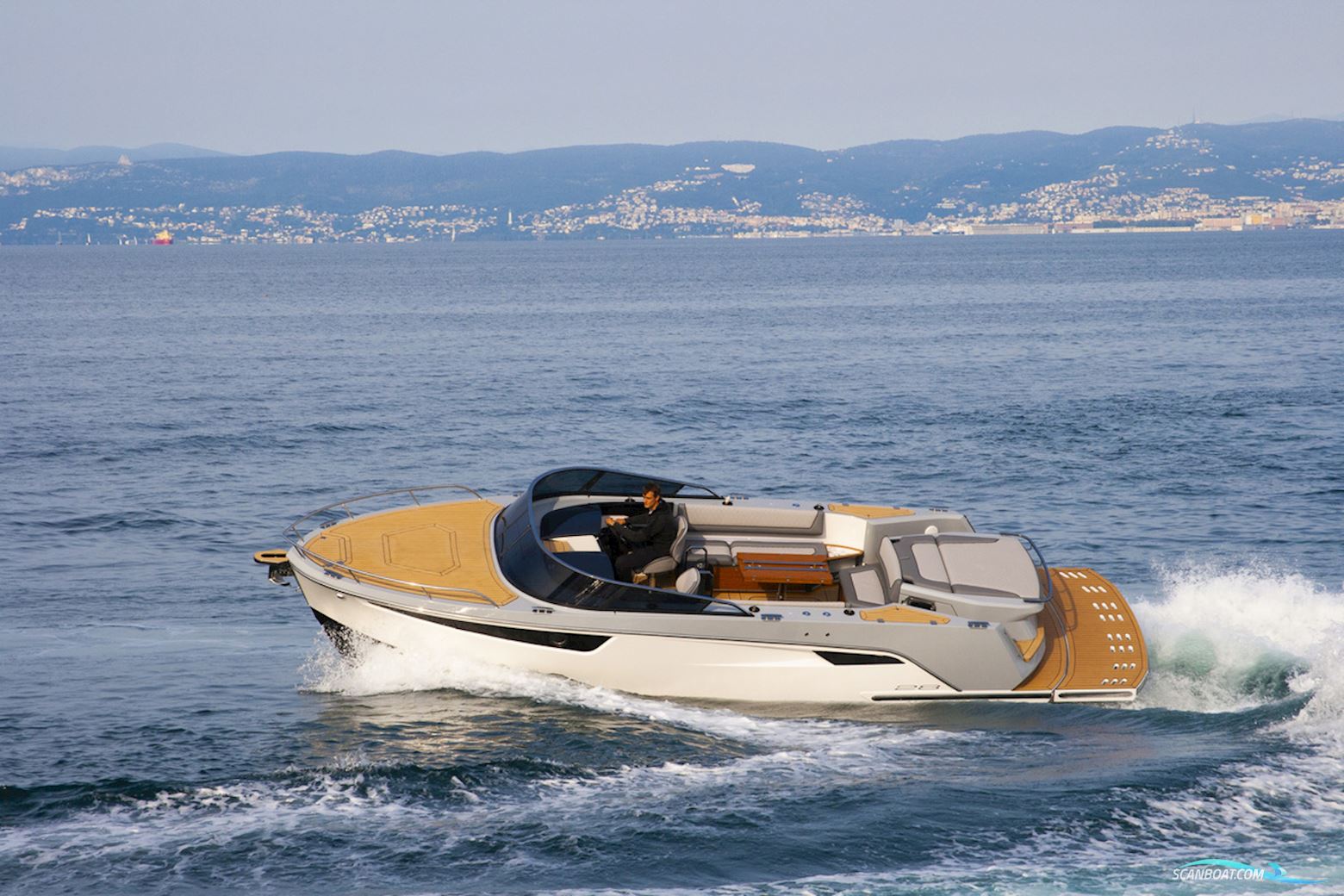 Alfastreet Marine 28 Cabin