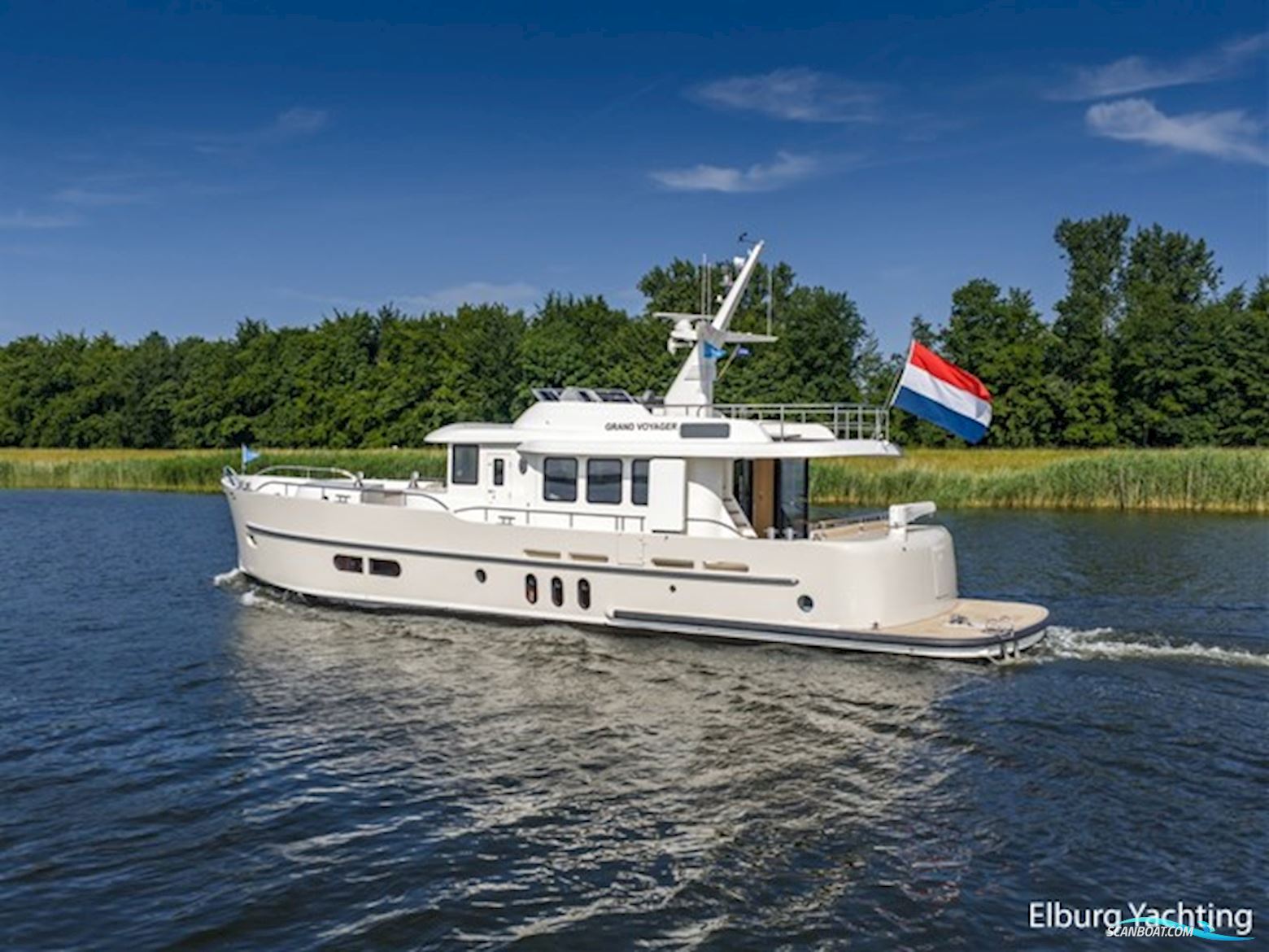 Alm Grand Voyager 65