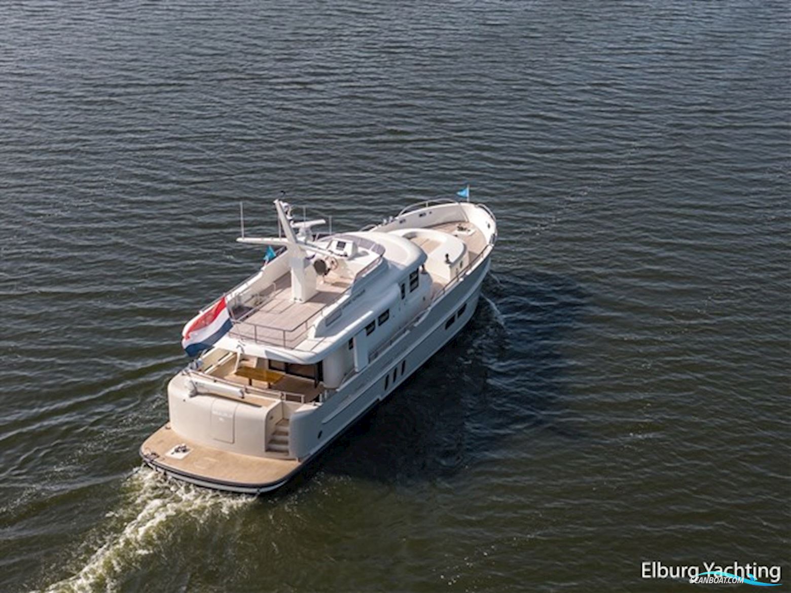 Alm Grand Voyager 65