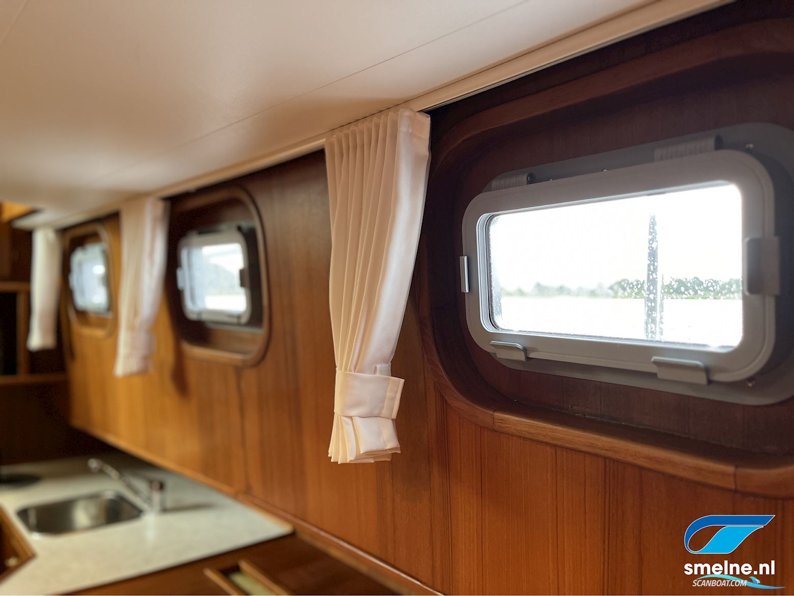 Alm Jachtbouw Variant 1300