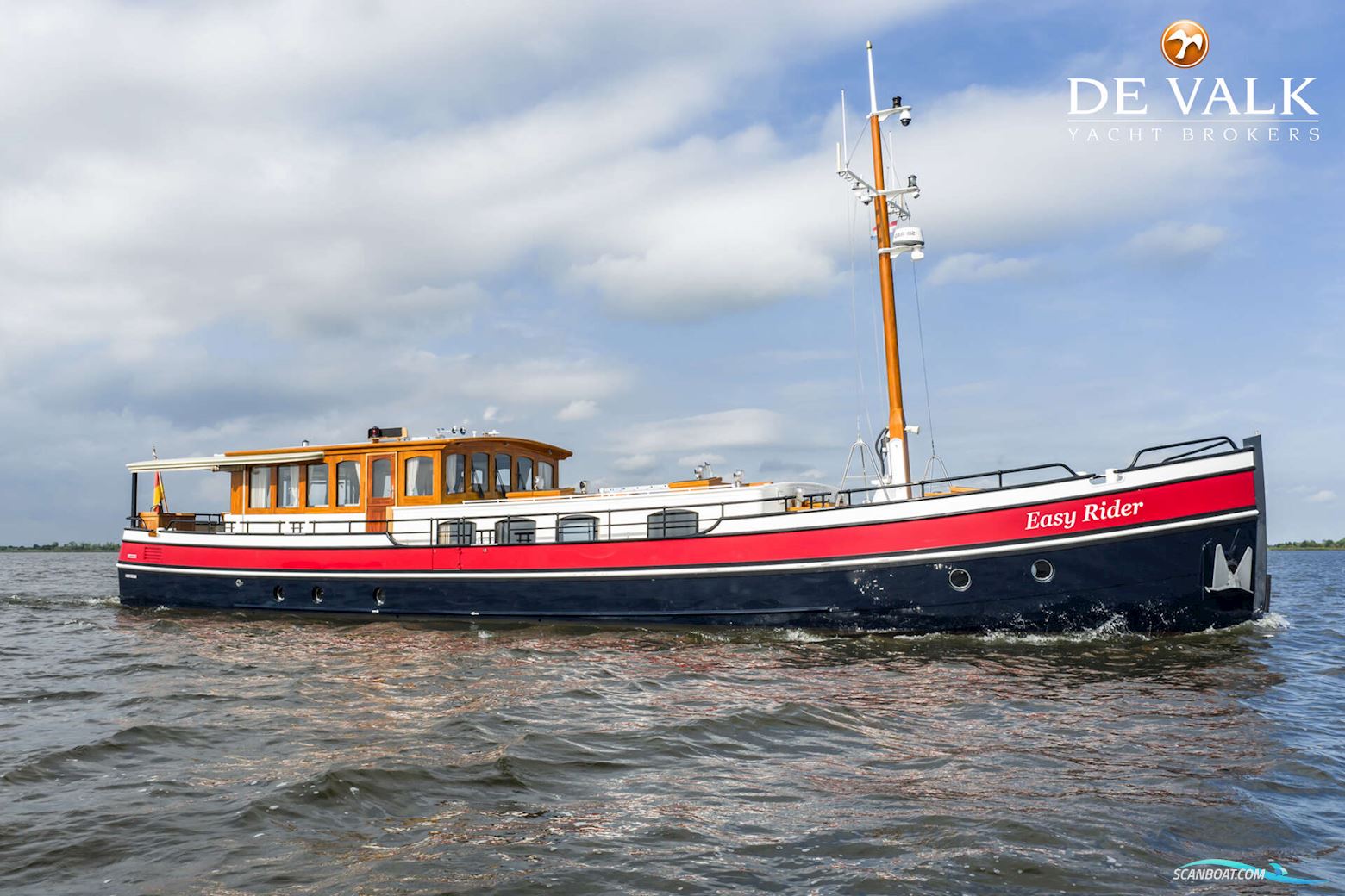 Alm Luxe Motor Motorboat 2018, with John Deere engine, The Netherlands