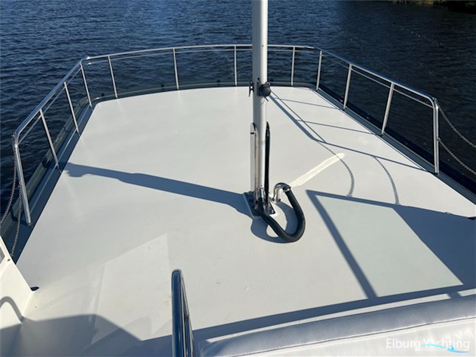 Alm Trawler - 13.20 AD 