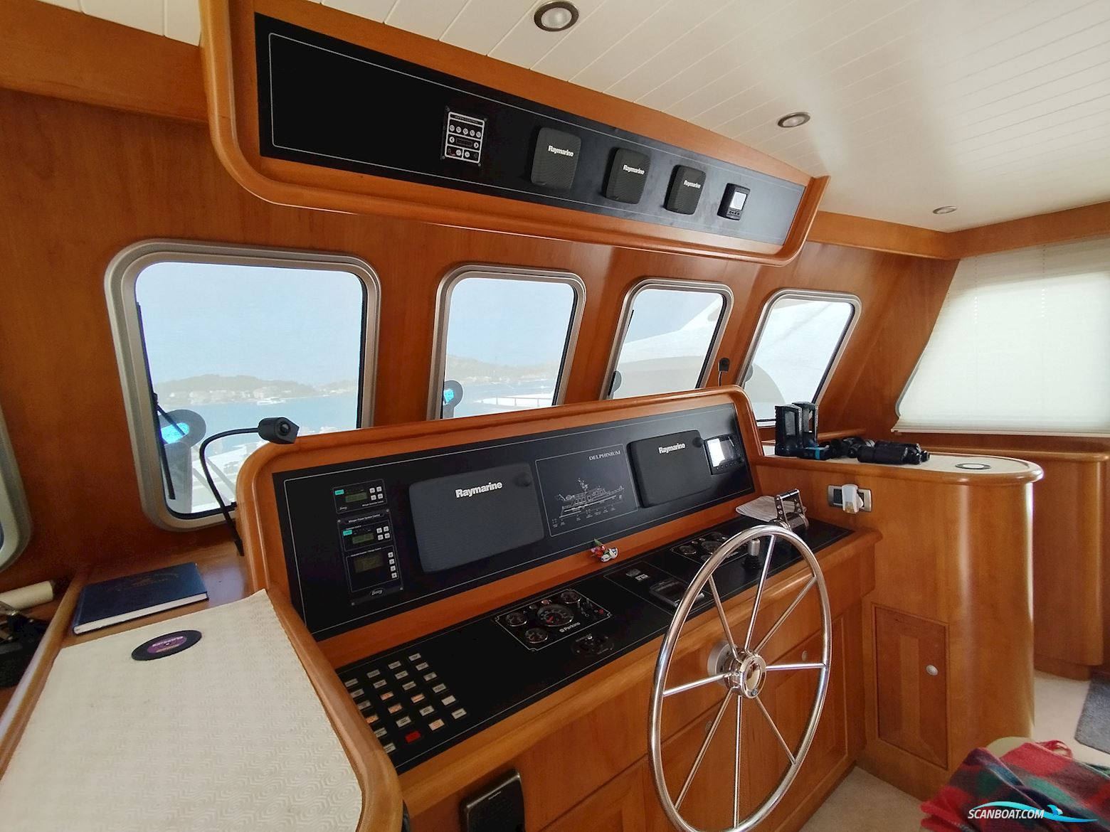 Alm Trawler Delfino 65