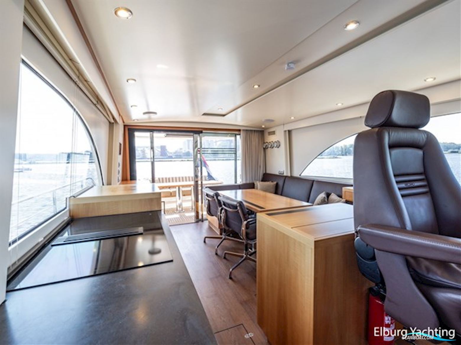 Altena 52 - Aluminium - Fast Going