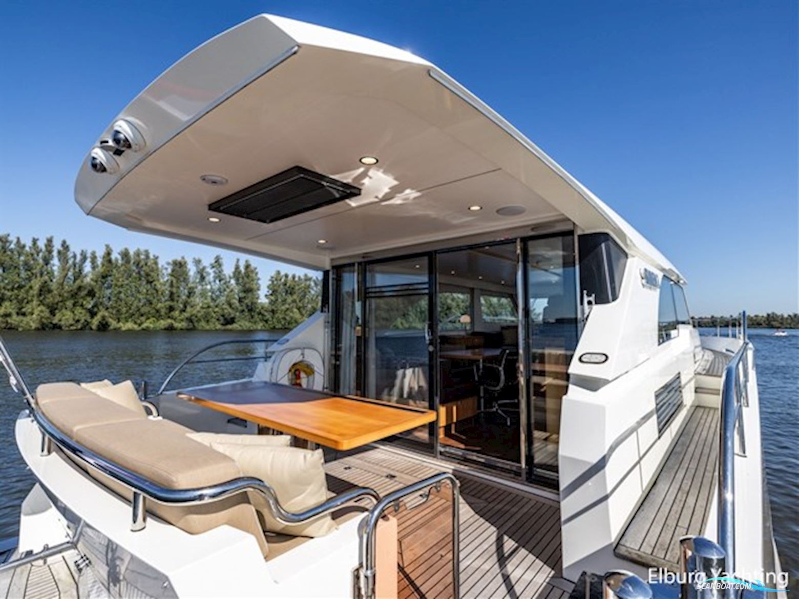 Altena 52 - Fast Going  - Aluminium