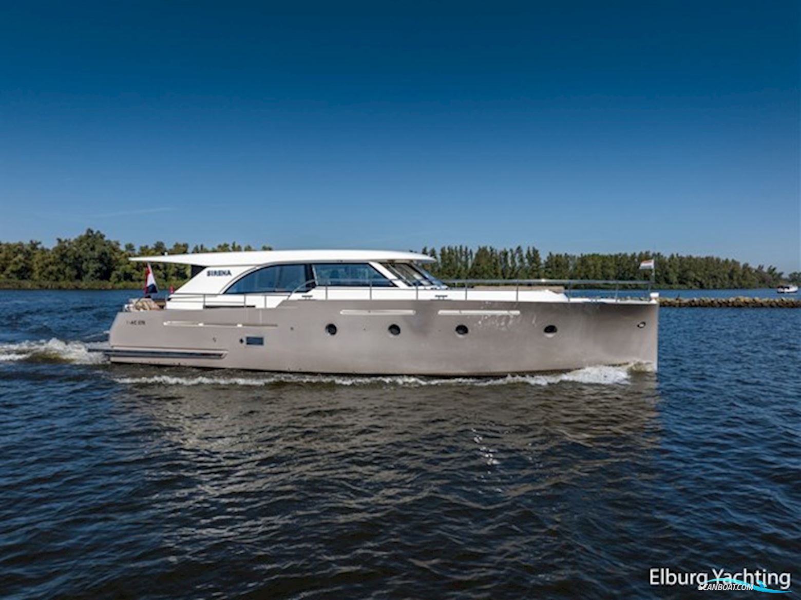Altena 52 - Fast Going  - Aluminium