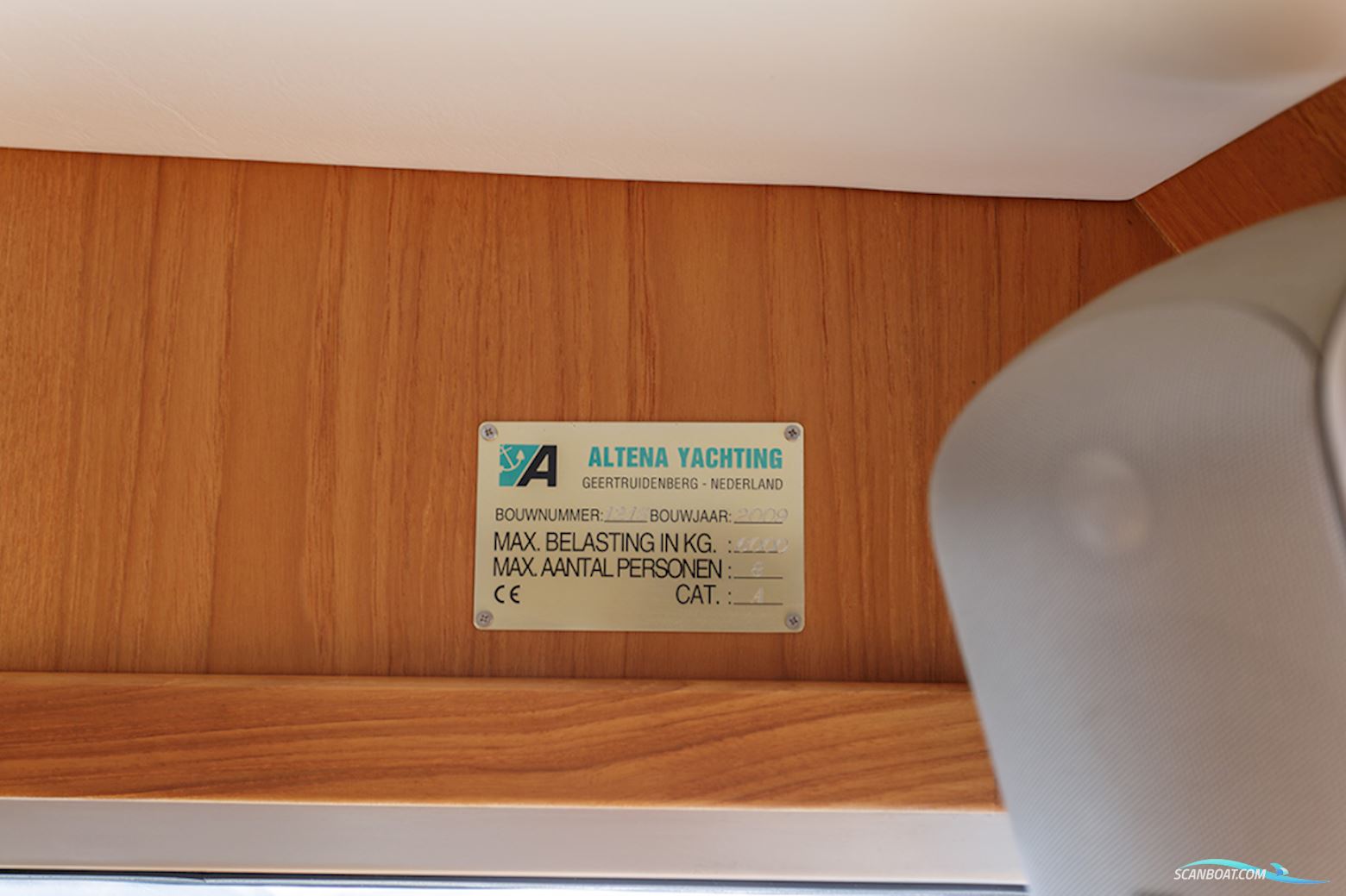 Altena 53 Custom Trawler