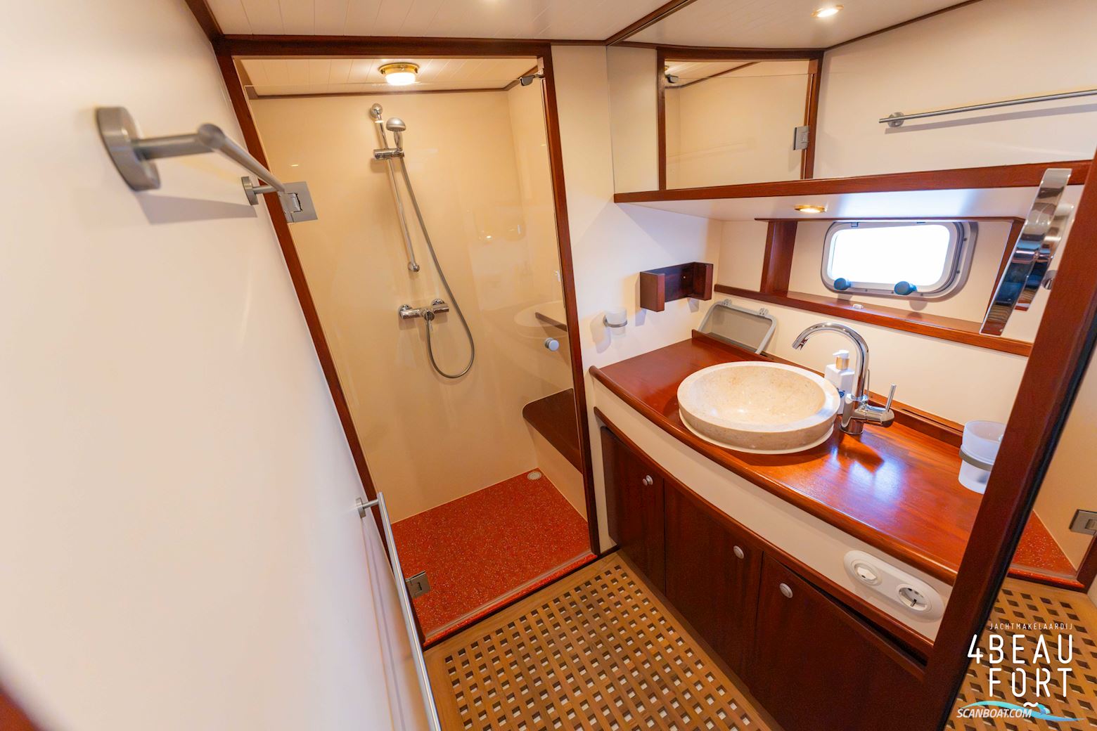 Altena 53 Custom Trawler