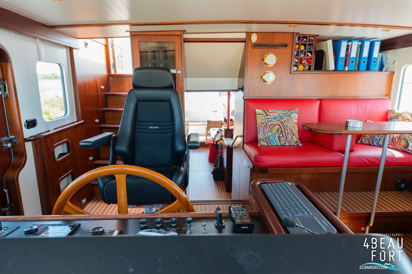 Altena 53 Custom Trawler