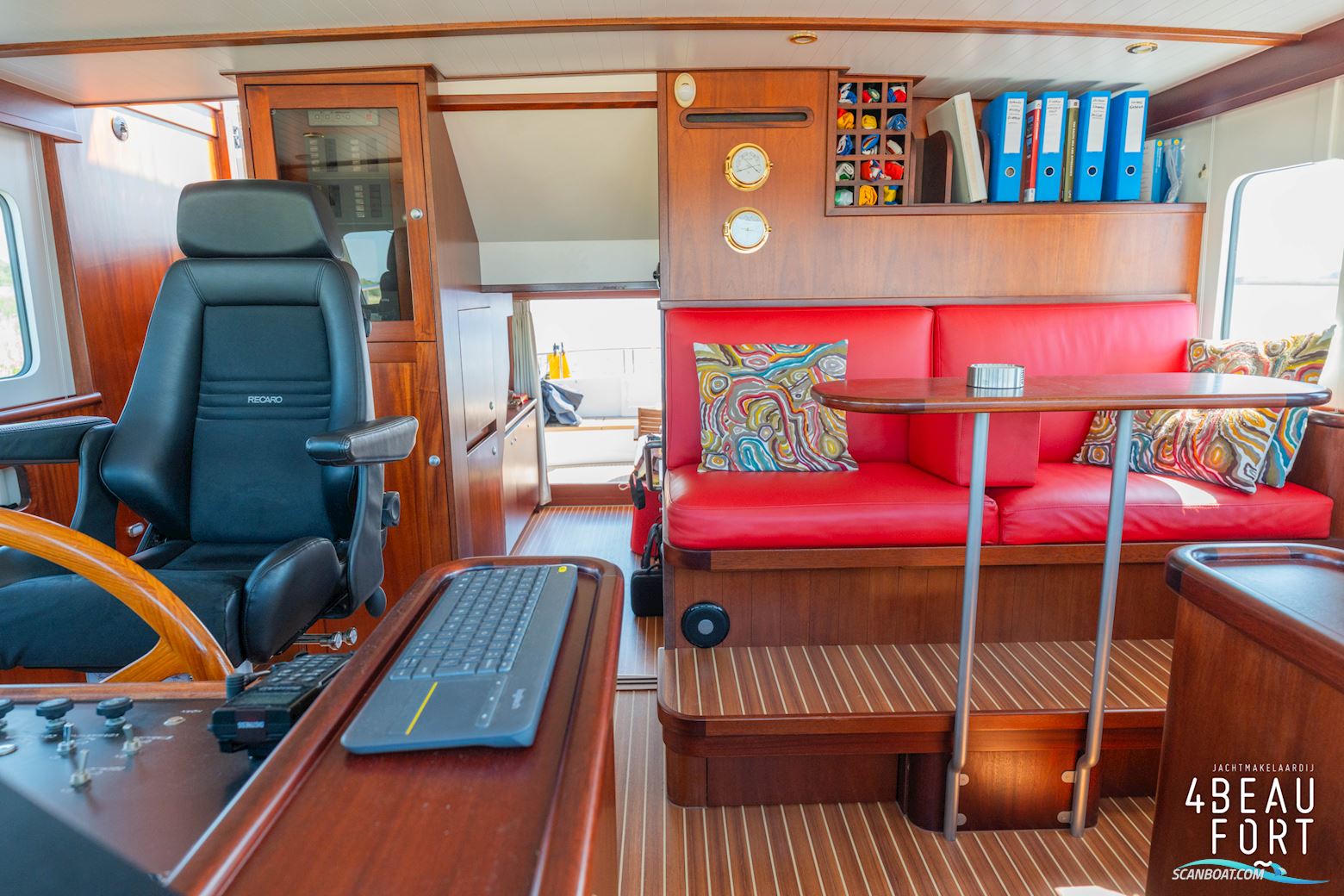 Altena 53 Custom Trawler