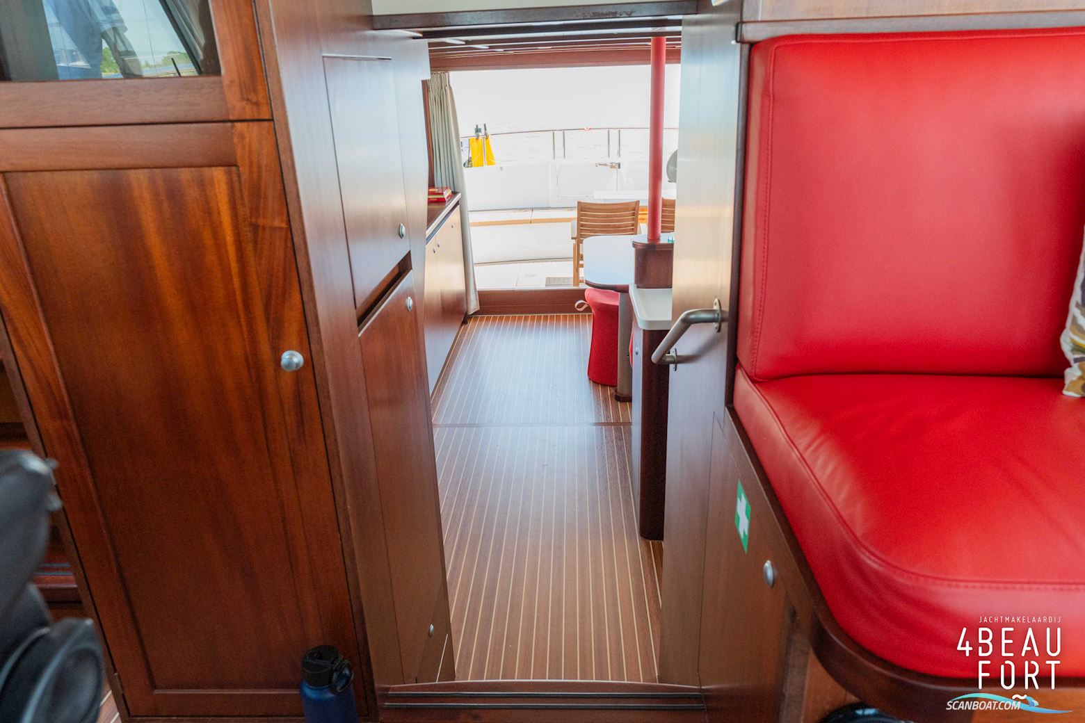 Altena 53 Custom Trawler