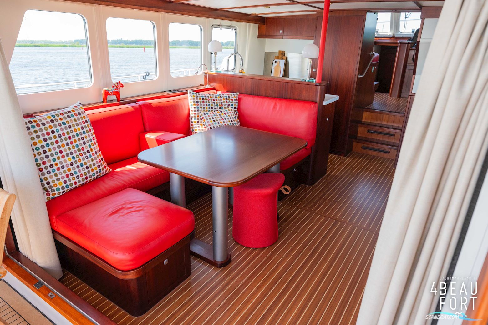 Altena 53 Custom Trawler