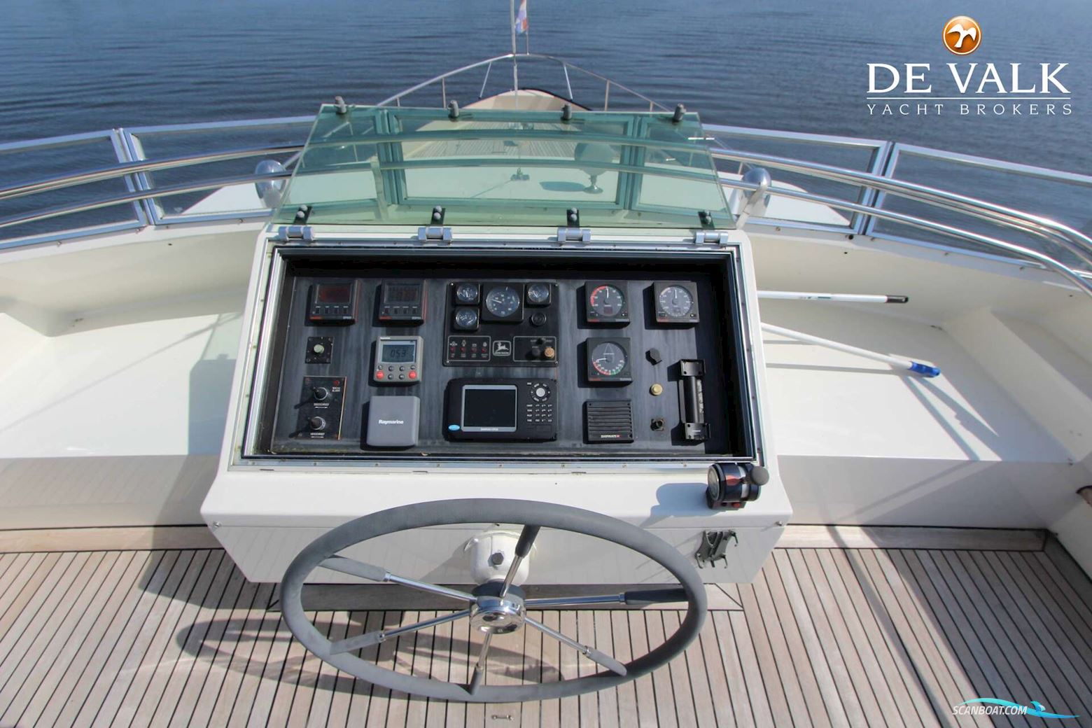 Altena Blue Water Trawler 48